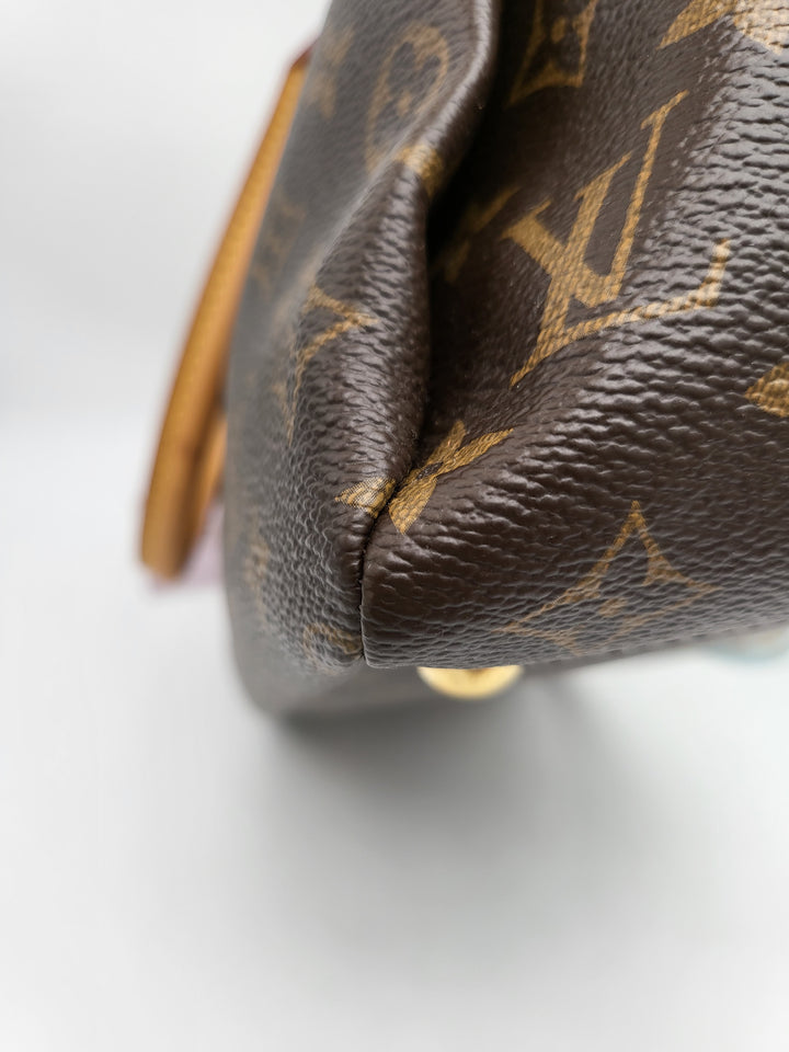 LOUIS VUITTON PALLAS SAFFRON MM