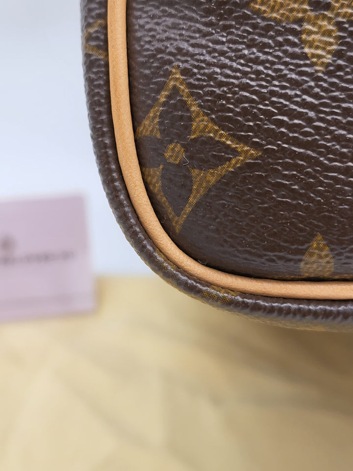 LOUIS VUITTON BANDOULIERE 30 MONOGRAM
