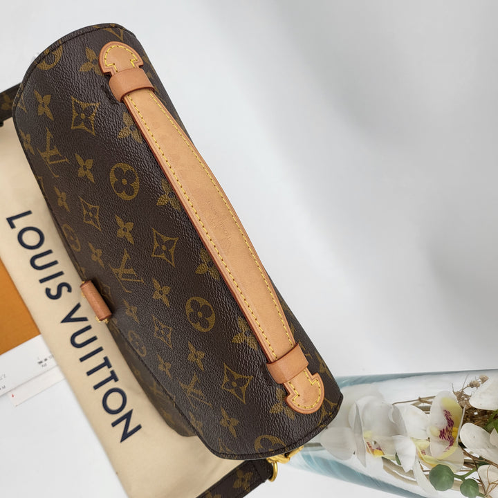 LOUIS VUITTON POCHETTE METIS MONOGRAM ( RFID )