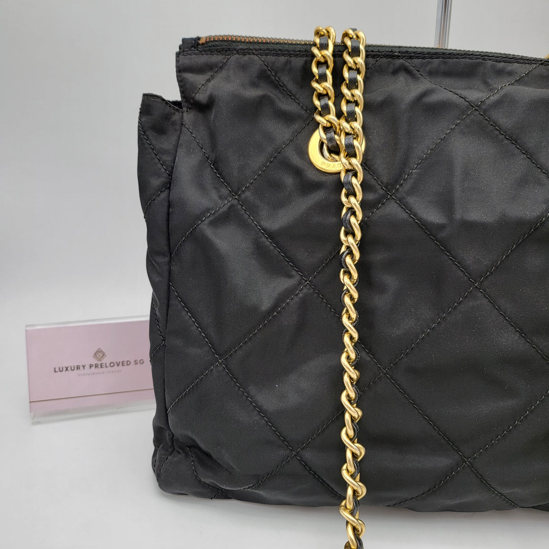 PRADA NYLON QUILTED CHAIN