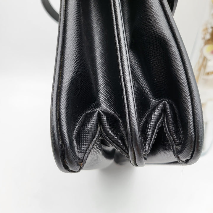 PRADA SAFFIANO SHOULDER BAG