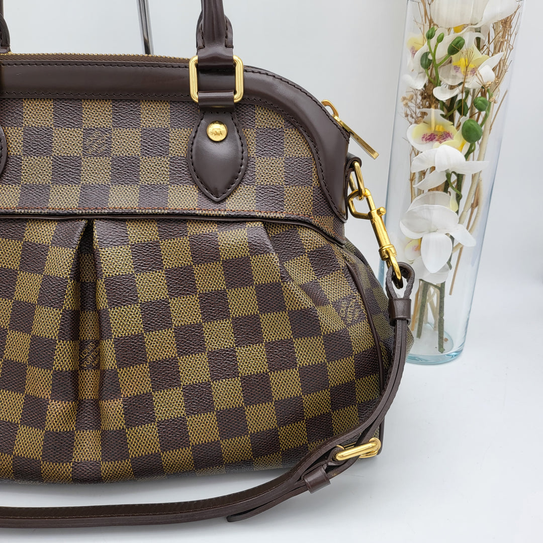 LOUIS VUITTON DAMIER TREVI PM