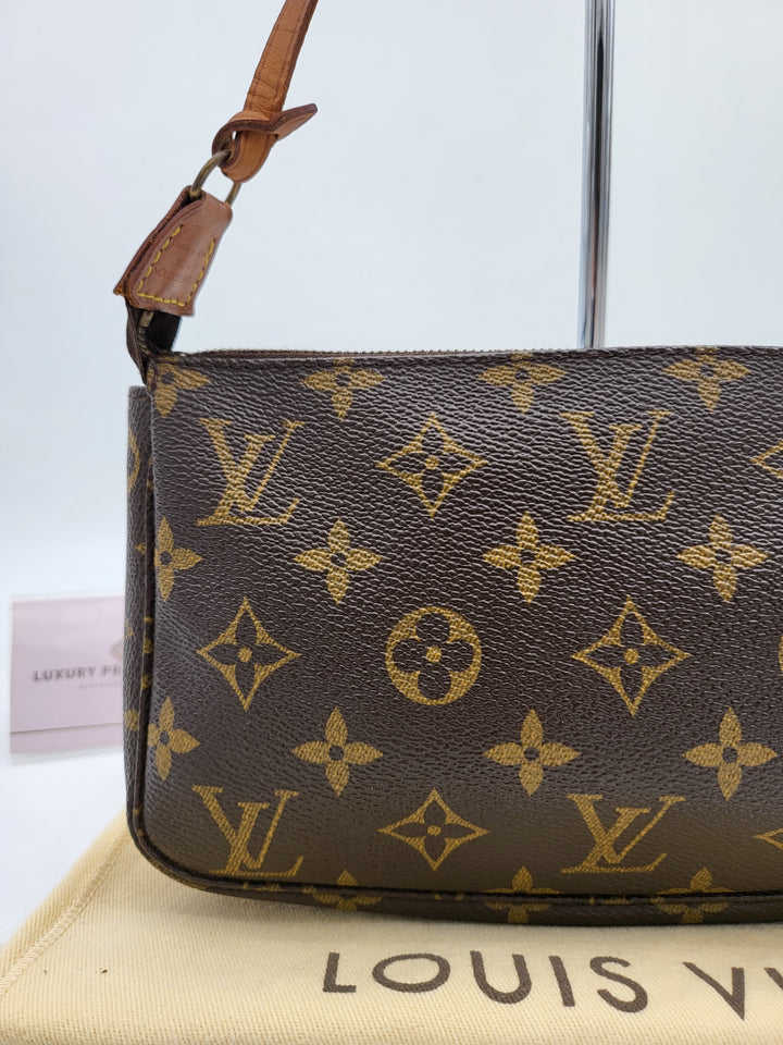 LOUIS VUITTON POCHETTE ACCESSORIES MONOGRAM