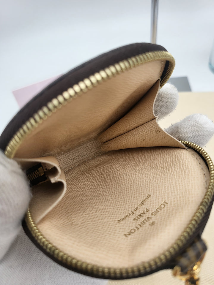 LOUIS VUITTON MULTI POCHETTE