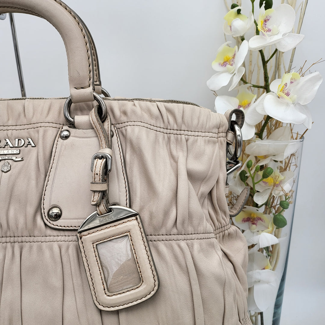 PRADA NAPPA GAUFRE BEIGE LEATHER 2 WAY BAG