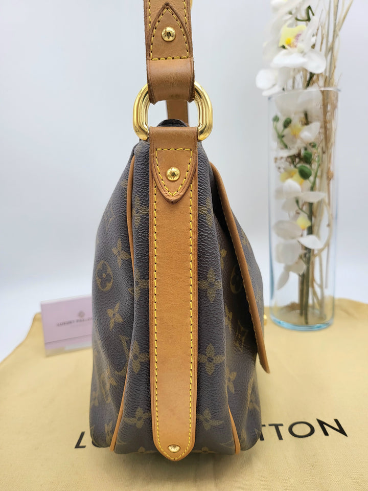 LOUIS VUITTON TIKAL MONOGRAM GM
