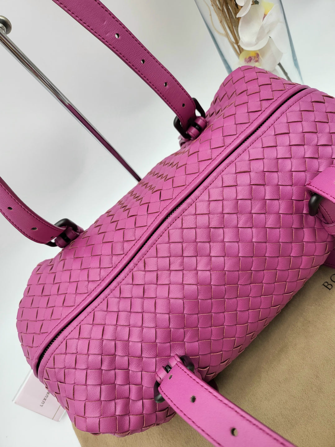 BOTTEGA VENETA INTERECCAITO SHOULDER BAG