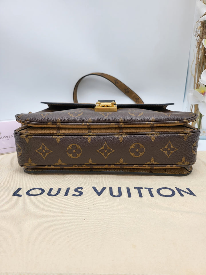 LOUIS VUITTON POCHETTE METIS MONOGRAM REVERSED