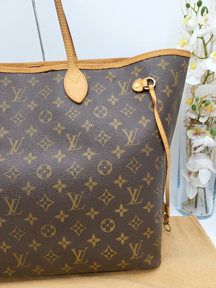 LOUIS VUITTON GM MONOGRAM