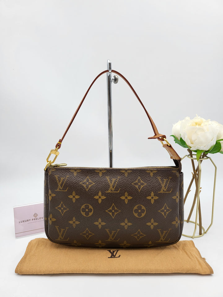 LOUIS VUITTON POCHETTE ACCESSORIES MONOGRAM
