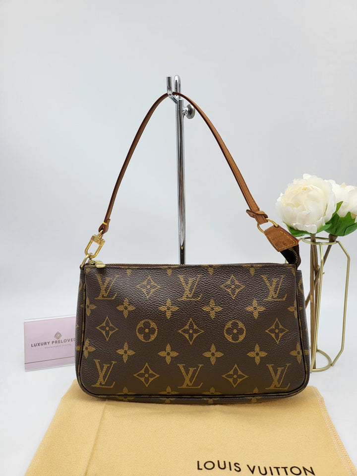LOUIS VUITTON POCHETTE ACCESSORIES MONOGRAM