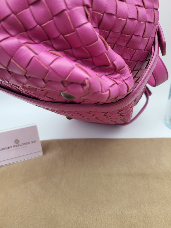 BOTTEGA VENETA INTERECCAITO SHOULDER BAG