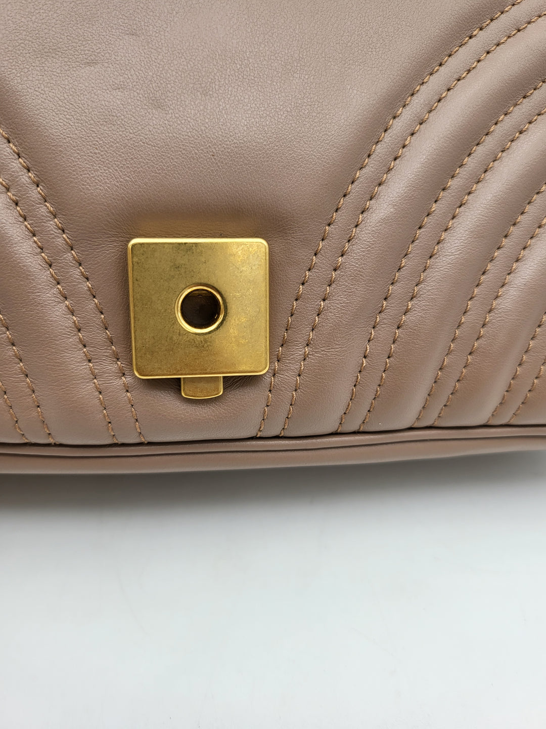 GUCCI MARMONT QUILTED GHW SHOULDER BAG