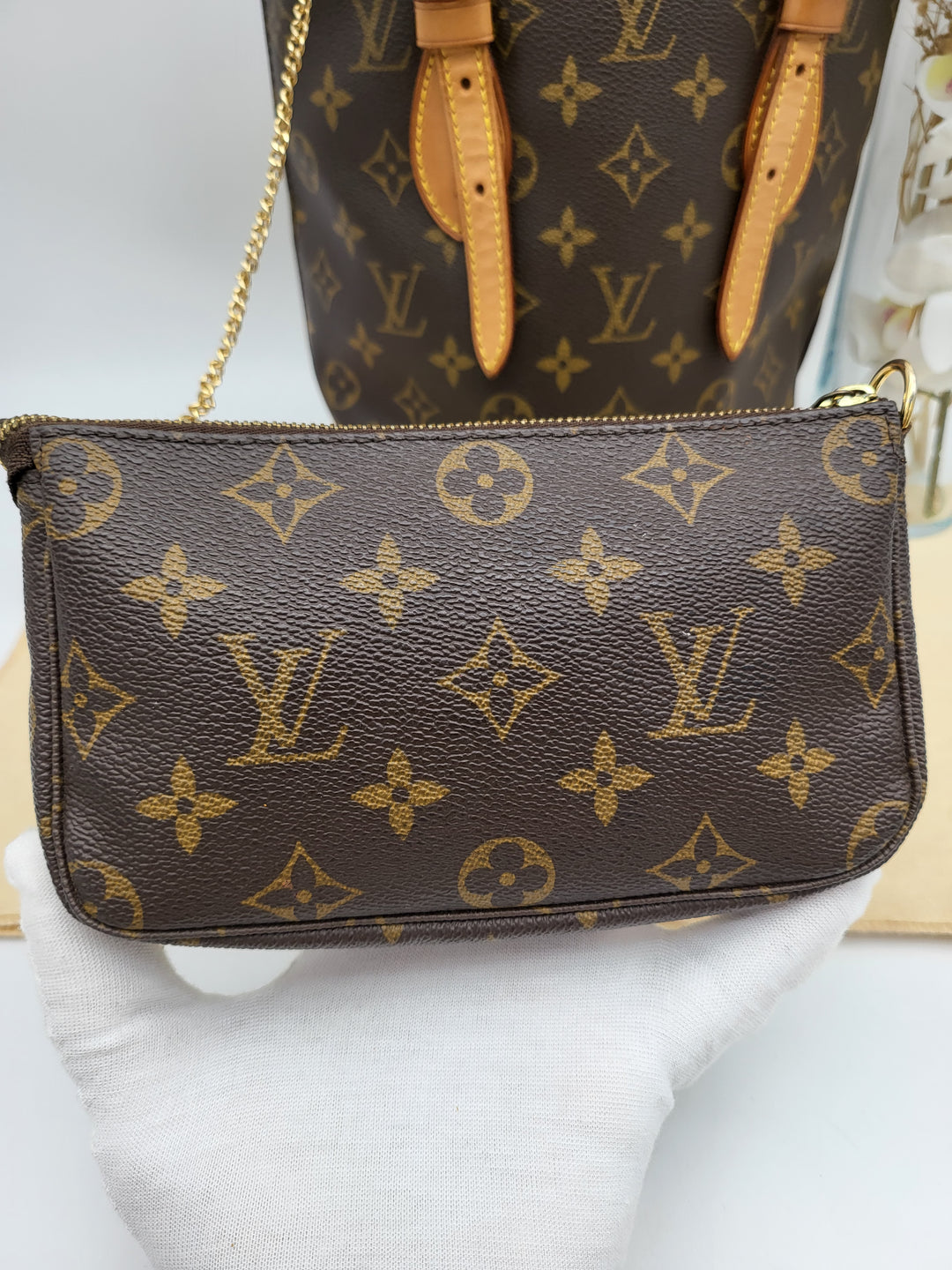 LOUIS VUITTON BUCKET PM MONOGRAM