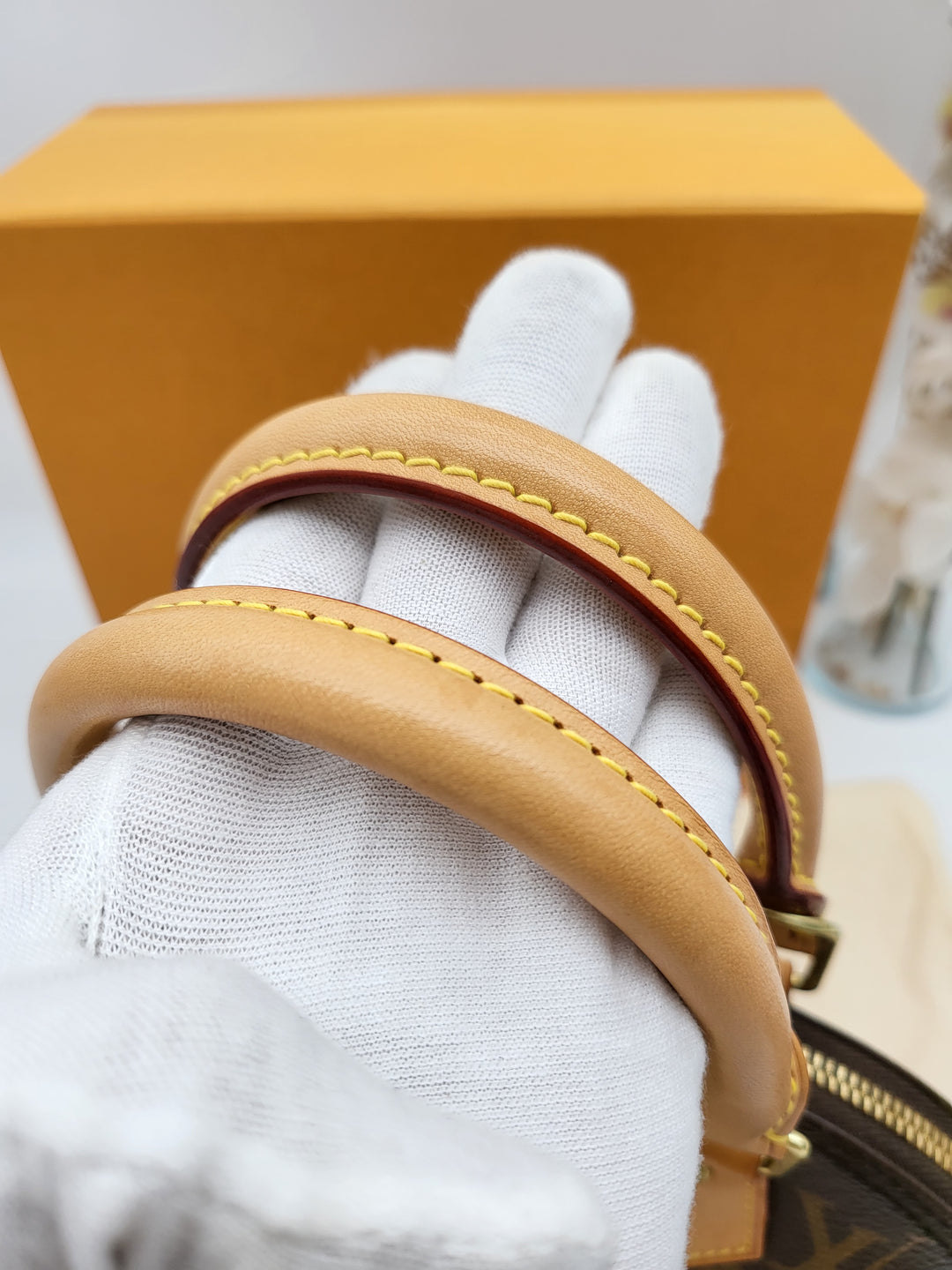 LOUIS VUITTON ALMA BB MONOGRAM