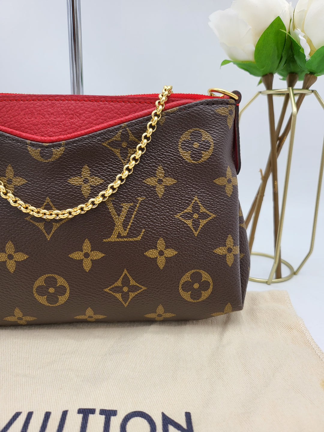 LOUIS VUITTON PALLAS BB CERISE