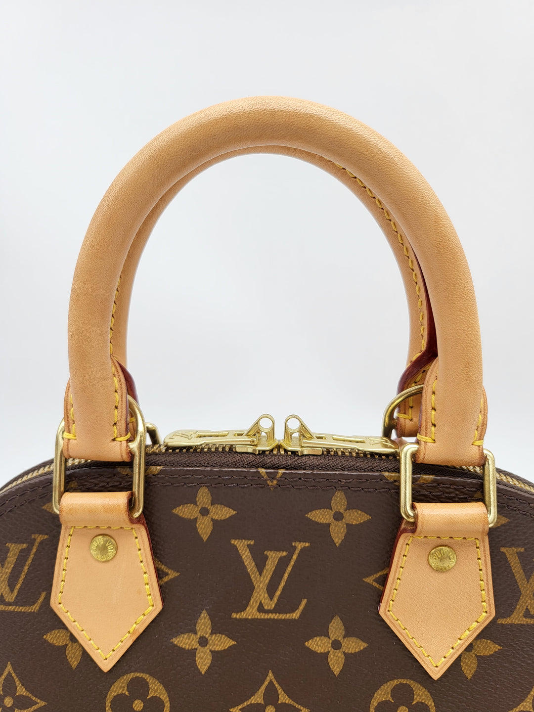 LOUIS VUITTON ALMA BB MONOGRAM