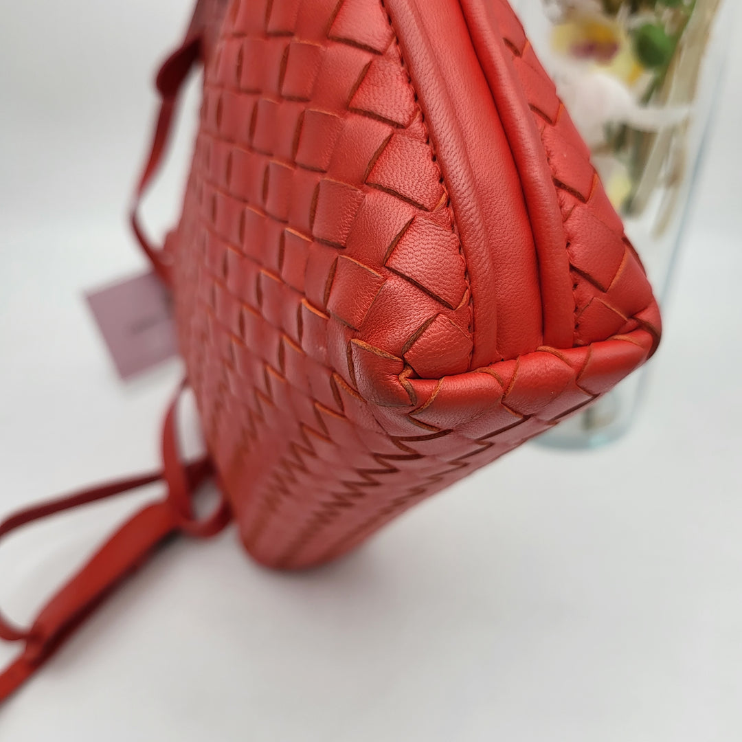 BOTTEGA RED LEATHER CROSSBODY