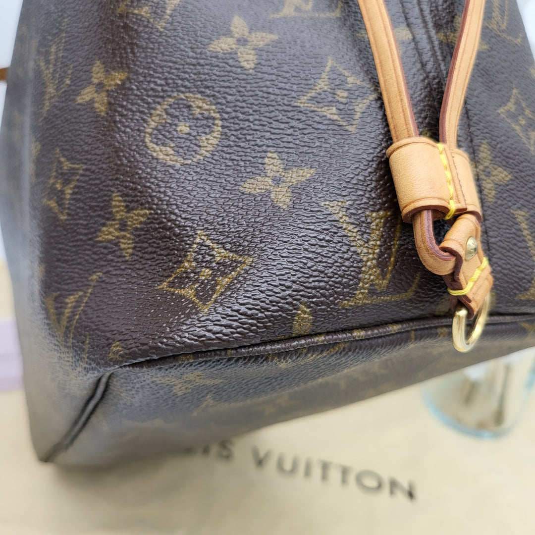 LOUIS VUITTON NEVERFULL MM MONOGRAM