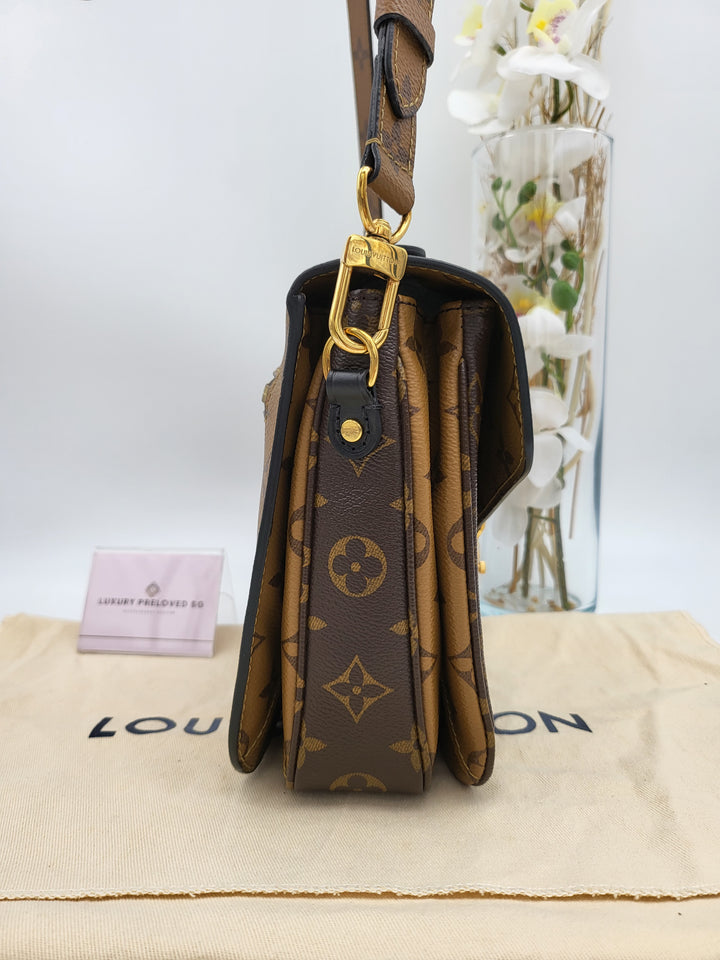 LOUIS VUITTON POCHETTE METIS MONOGRAM REVERSED