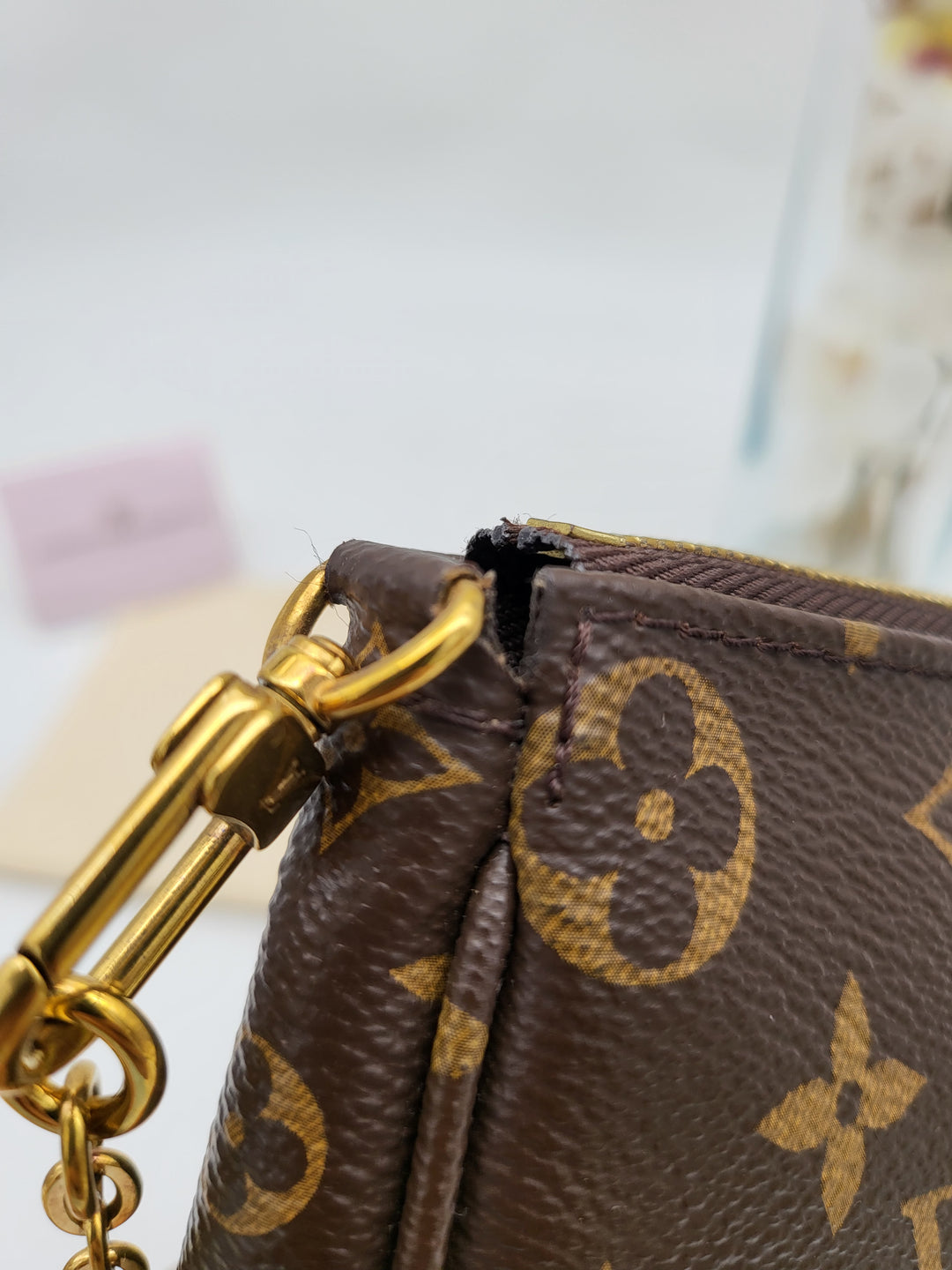 LOUIS VUITTON MULTI POCHETTE