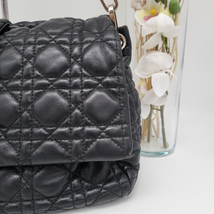 CHRISTIAN DIOR QUILTED CANNAGE NEW LOCK LAMBSKIN SHOULDER BAG