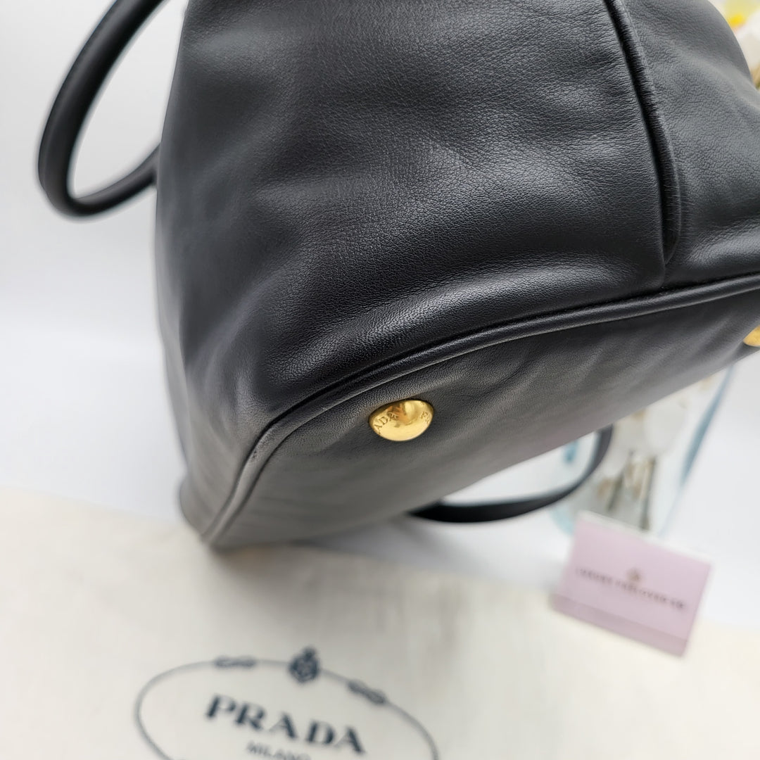 PRADA BLACK LEATHER 2 WAY BAG