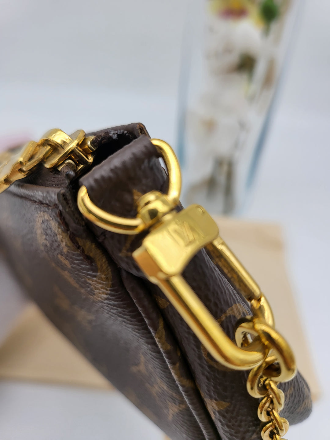 LOUIS VUITTON MULTI POCHETTE
