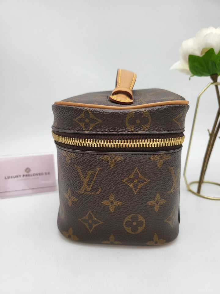 LOUIS VUITTON NICE MINI VANITY MONOGRAM