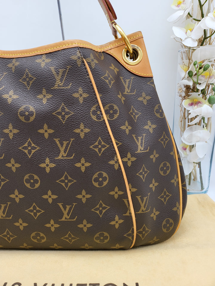 LOUIS VUITTON GALLIERA PM
