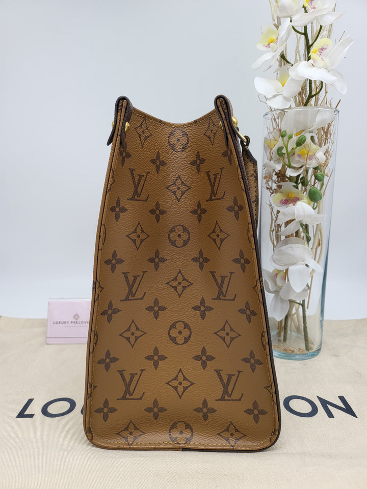 LOUIS VUITTON ON THE GO MM REVERSED