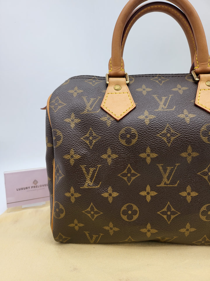 LOUIS VUITTON SPEEDY 25 MONOGRAM