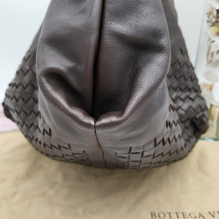 BOTTEGA VENETA INTERECCAITO SHOULDER BAG