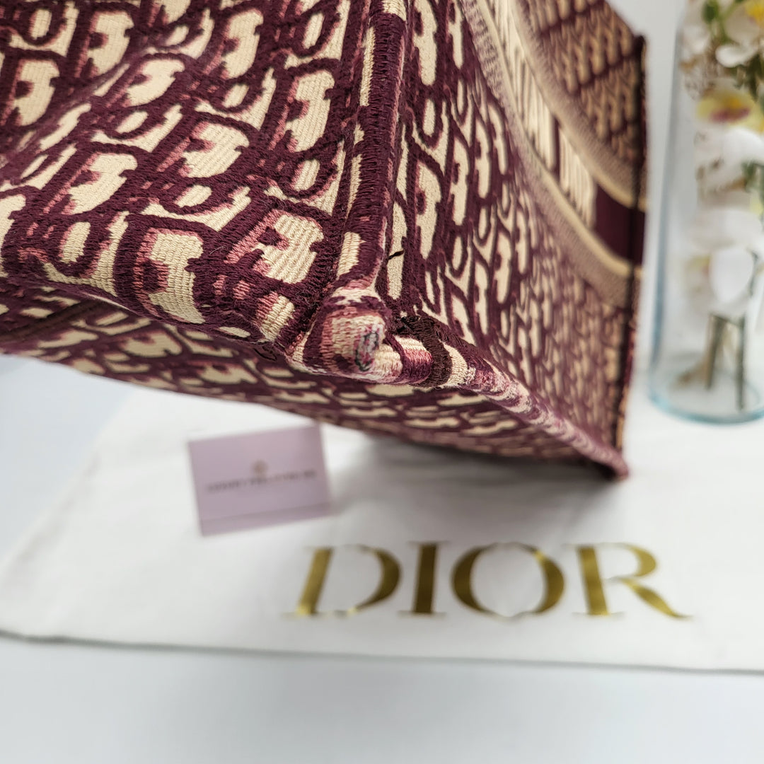 CHRISTIAN DIOR OBLIQUE BOOK TOTE BURGUNDY