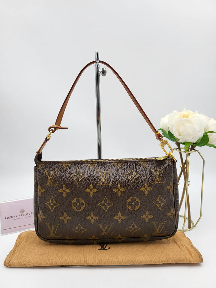LOUIS VUITTON POCHETTE ACCESSORIES MONOGRAM