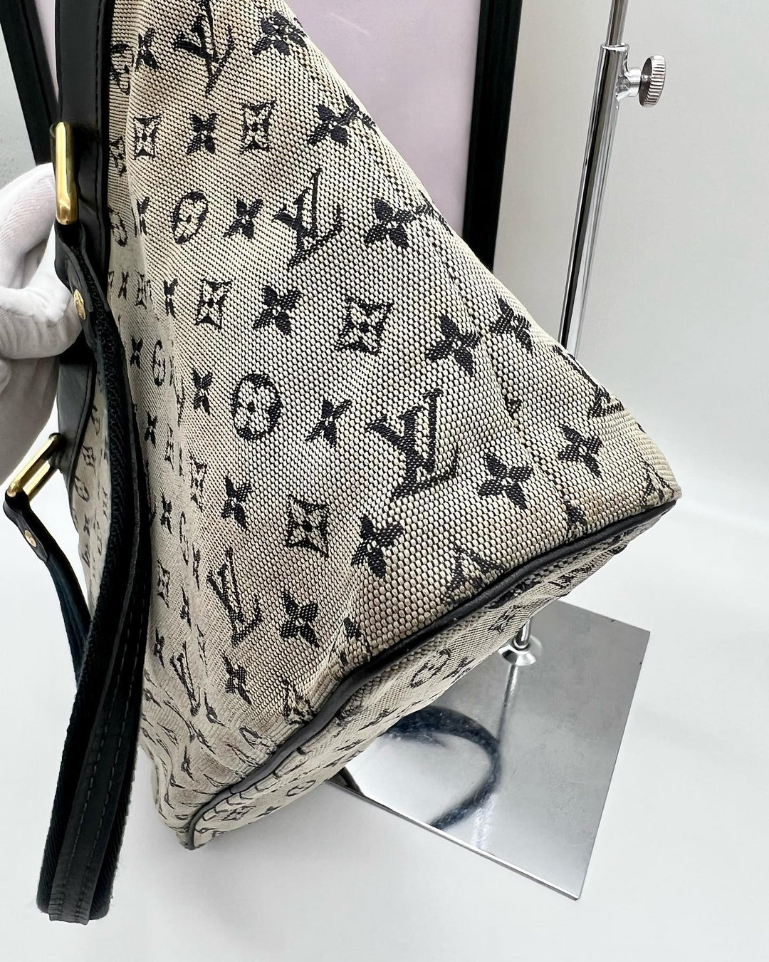 LOUIS VUITTON IDELLY LUCILLE