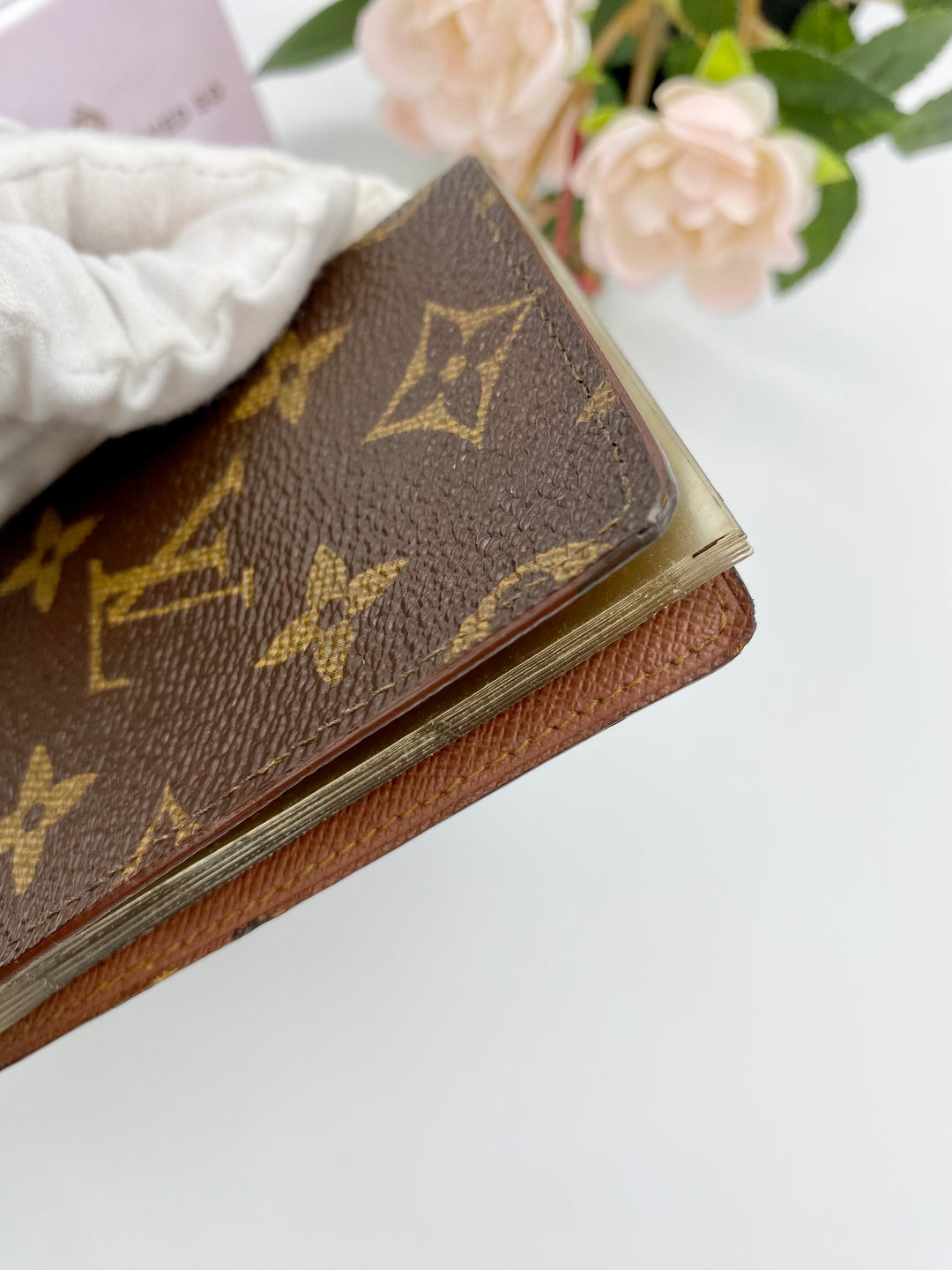 LOUIS VUITTON MONOGRAM CARD HOLDER