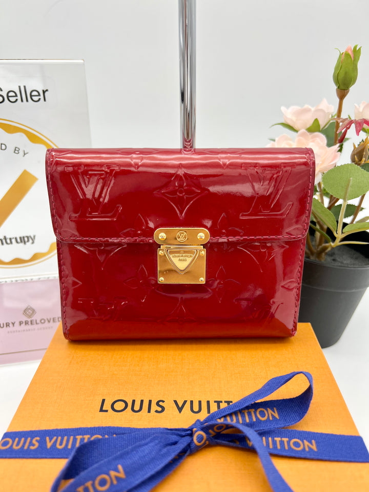 LOUIS VUITTON VERNIS KOALA WALLET