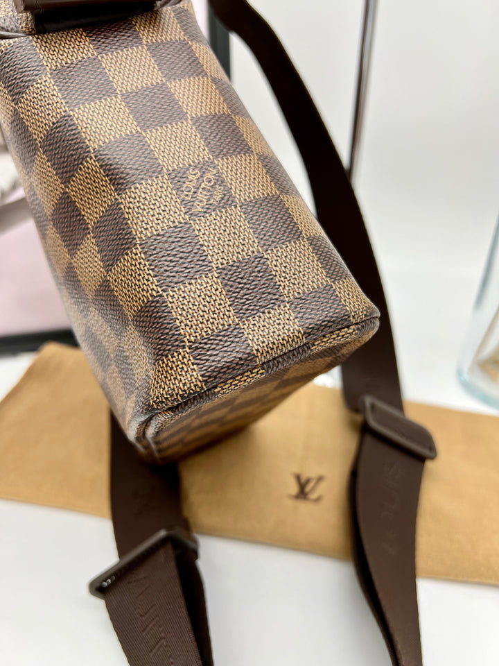 LOUIS VUITTON OLAV PM