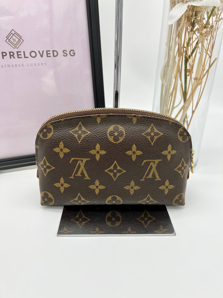 LOUIS VUITTON TOILETRY POUCH PM