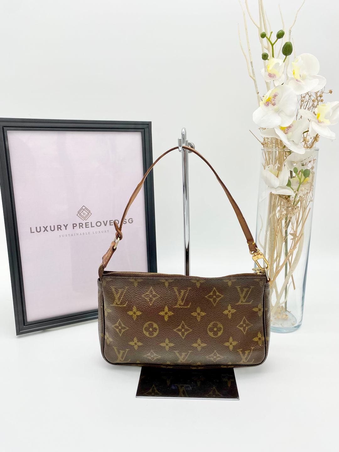 LOUIS VUITTON POCHETTE ACCESSORIES