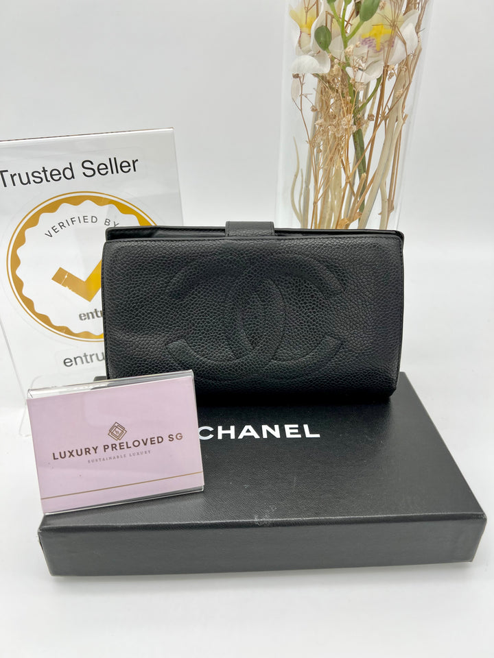 CHANEL VINTAGE WALLET