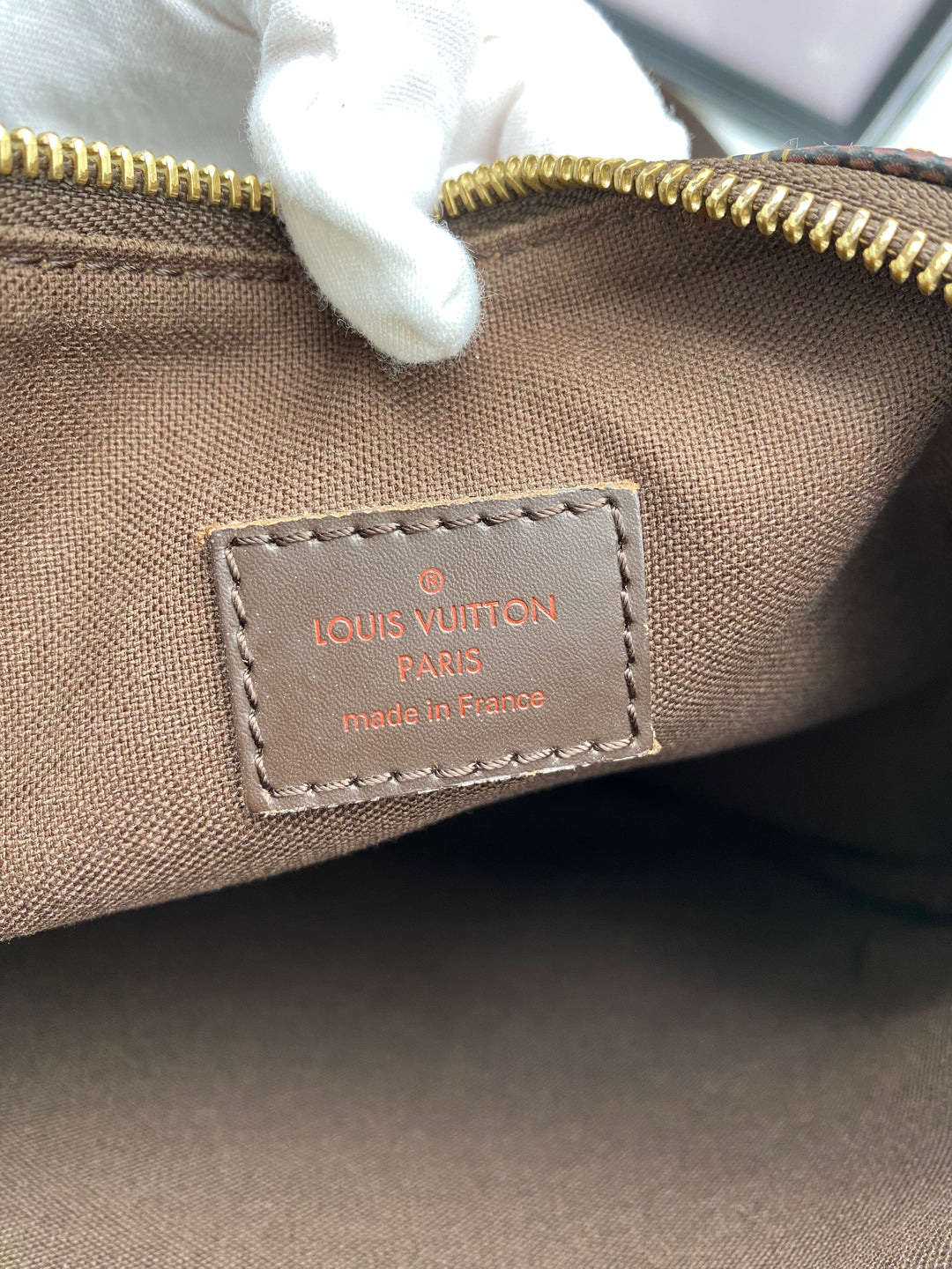 LOUIS VUITTON BOSPHORE SHOULDER BAG