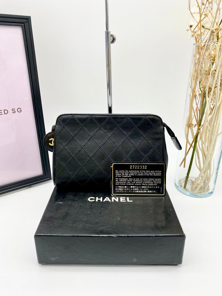 CHANEL VINTAGE QUILTED POUCH