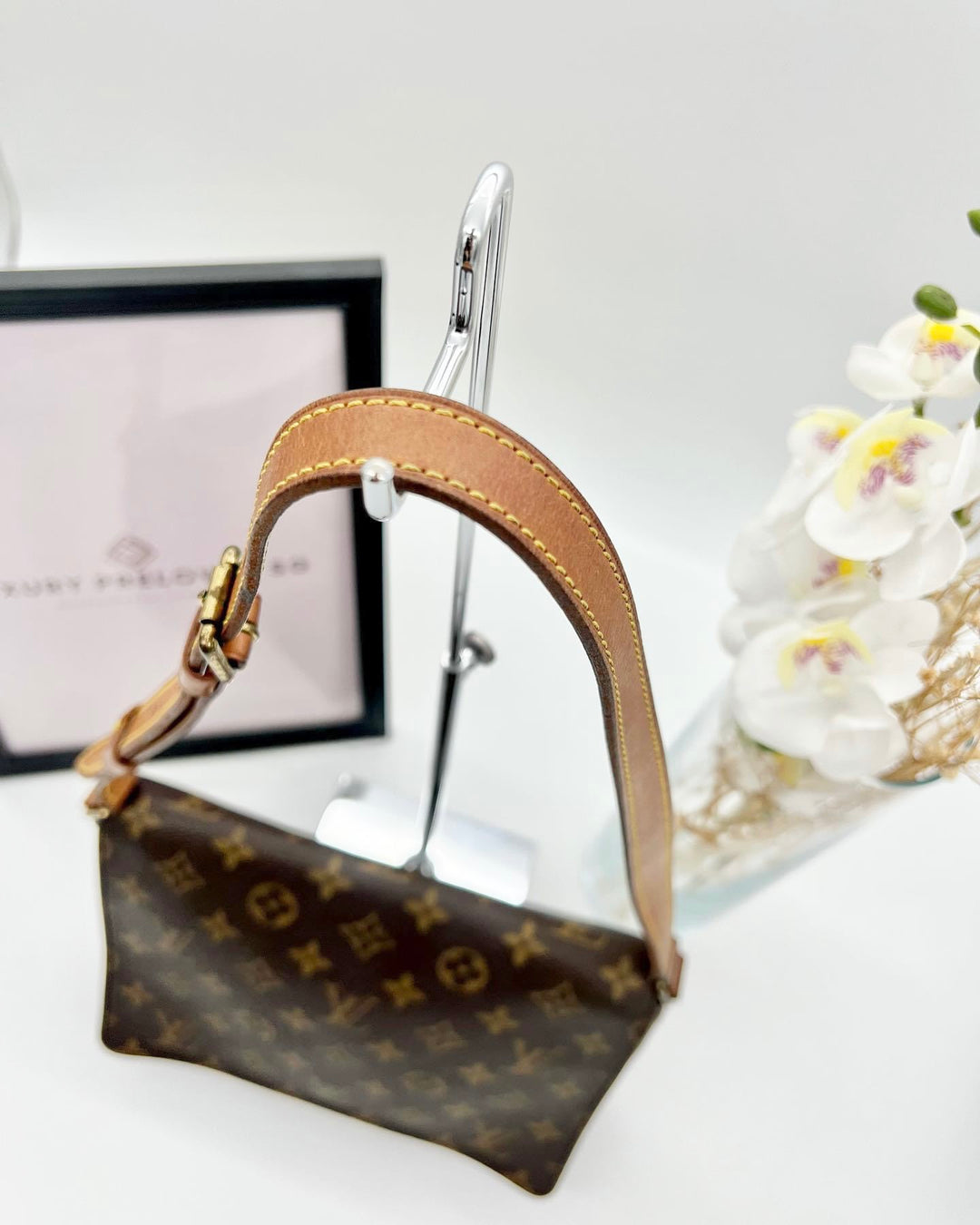 LOUIS VUITTON MONOGRAM TANGO