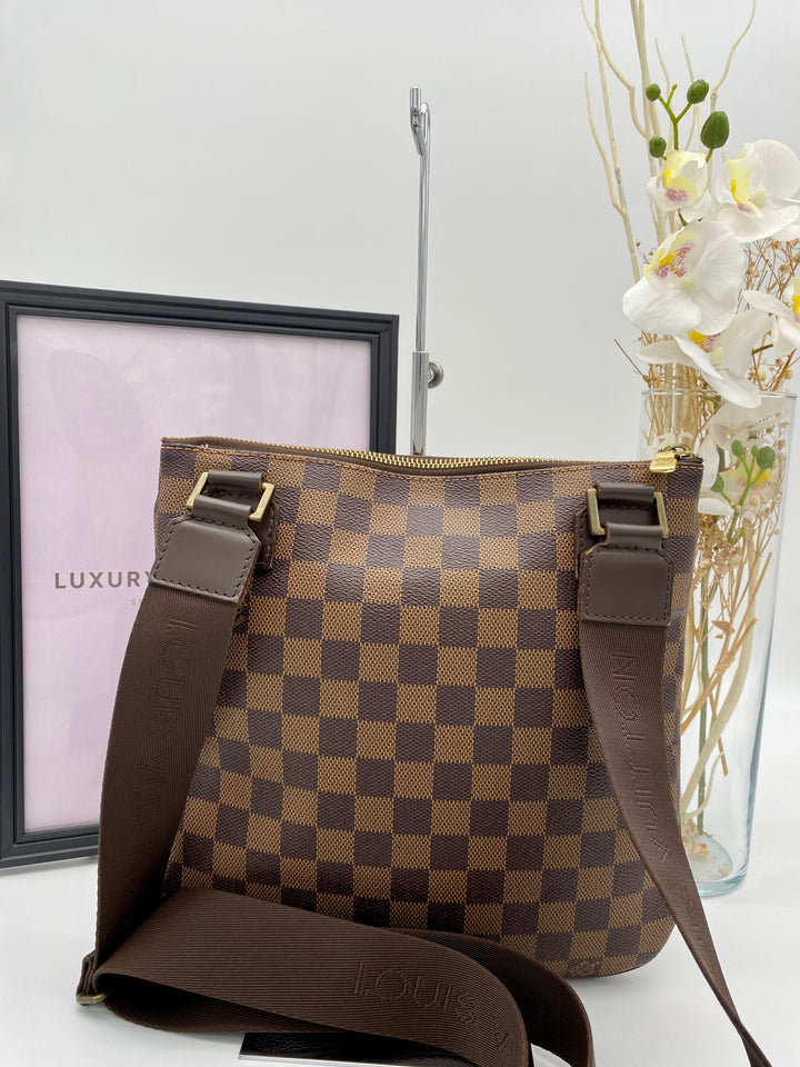 LOUIS VUITTON BOSPHORE SHOULDER BAG