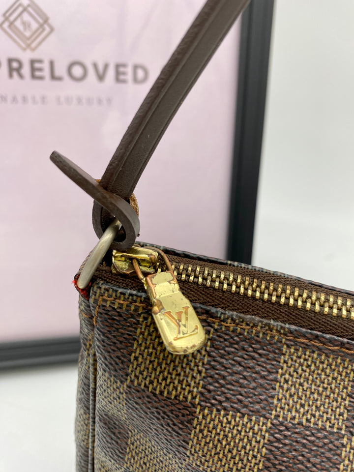 LOUIS VUITTON POCHETTE ACCESSORIES DAMIER