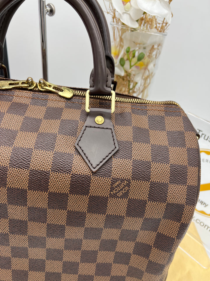 LOUIS VUITTON BANDOULIERE 30 DAMIER EBENE