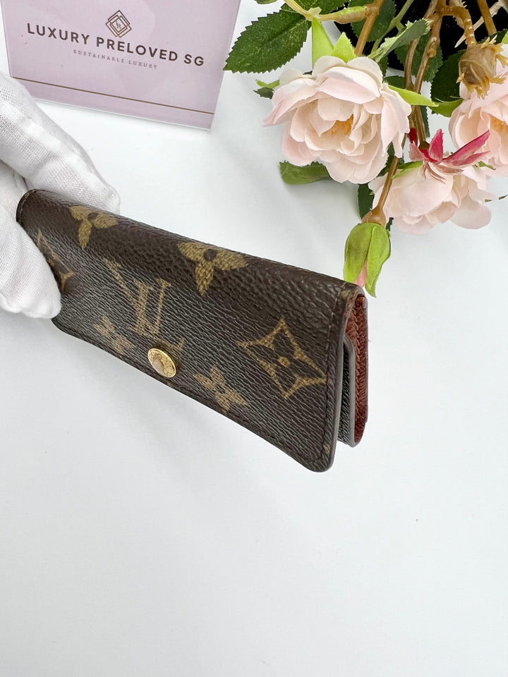 LOUIS VUITTON MONOGRAM KEY CASE